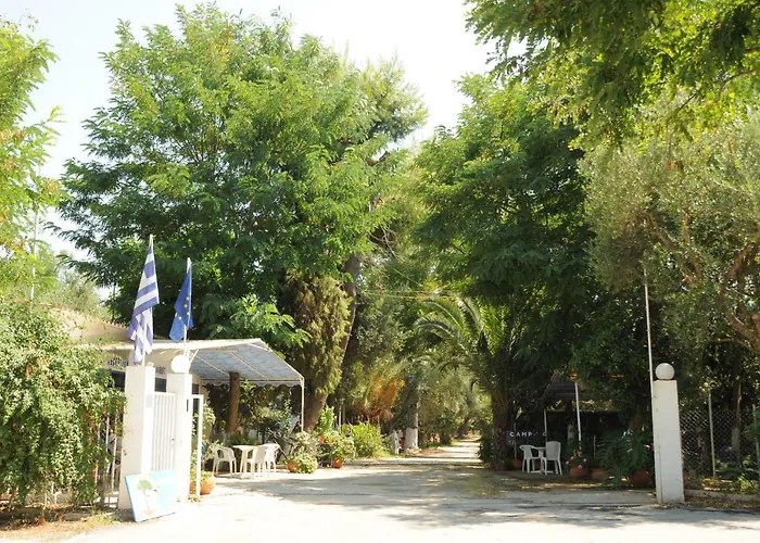 Camping Kato Alissos אתר קמפינג